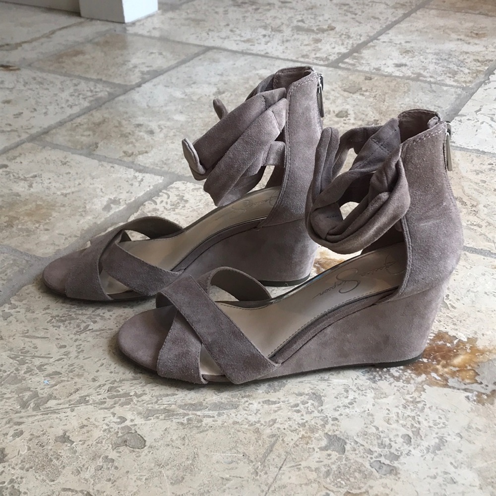 Jessica Simpson Camile wedge sandals, size 8.